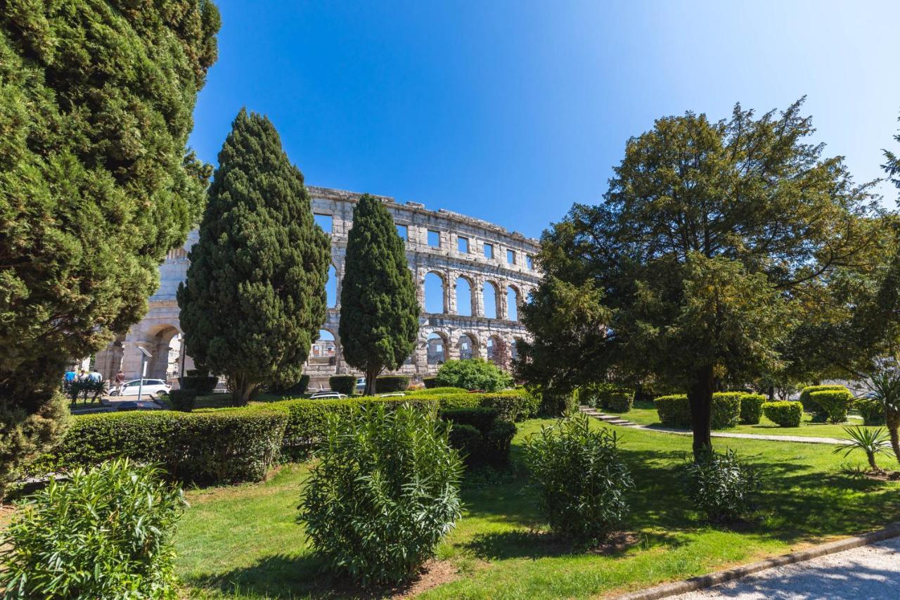 Apartmani Monte Pula Exterior photo